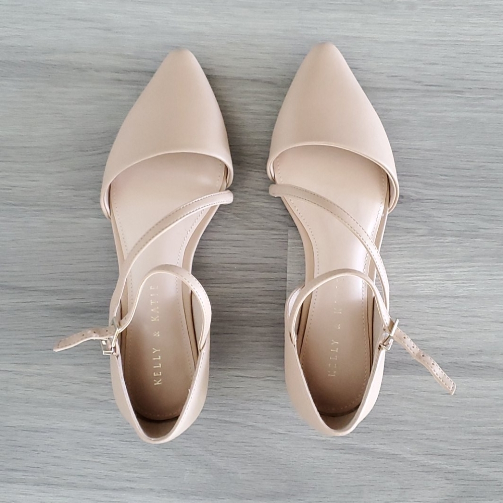 Brand New Nude Flats